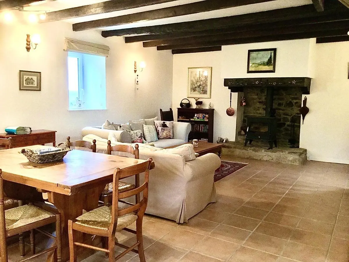 Coet Moru Gites - Rose Cottage Credin France